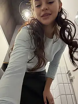 AngelinaTeller - Fingering asshole