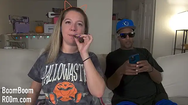 Boomboomr00m - Spit, Spank, Rub + Finger Pussy