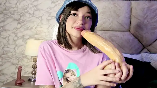 Ary_angel_ - deepthroat my dildo:)