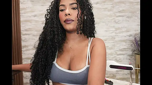 HOTBLACKANDWHITE2 - big squirt