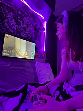 Lilactease - ✨💦pussy play over camera💦✨