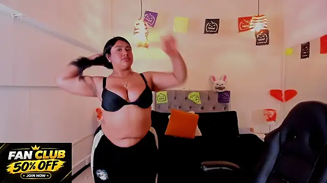 _Dulcinea_1 - spank those tits