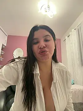 ValleryParker - show pussy