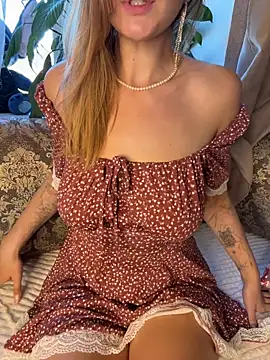 Curvycatwow - Take off my dress + oil boobs