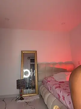 Stormyy_ - show titiesss
