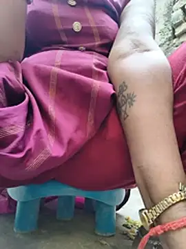Ass_big_girl - Nude show