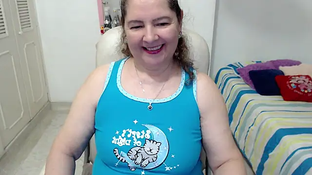 Leonela_69 - mommy is horny come play with me