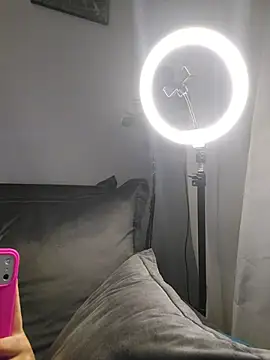 Milaluana_ofc - Plug anal com óleo