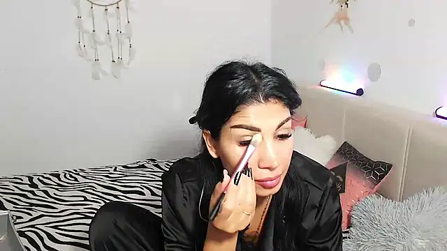 NickyHotXO - Who wants to see squirt with🔞🤤🍌👙🍑👙