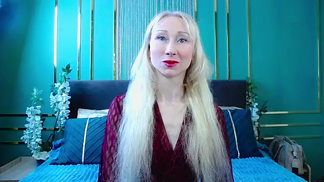 KissDreamm - Striptease