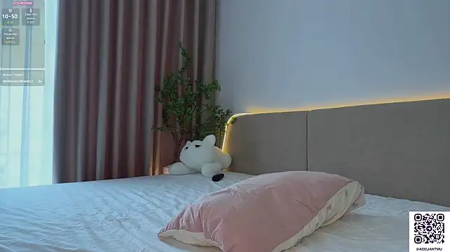 Adeliantmu - show pussy in doggy