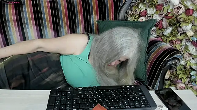 Mariabelladonna - SHOW BIG BOOBS