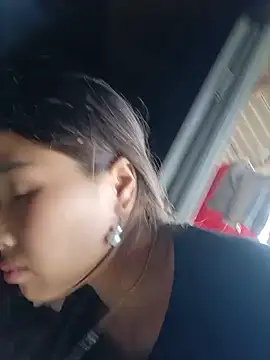 HeresThuy22 - Help the country girl