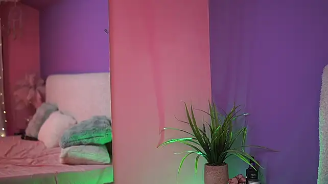 SabrinaHope - ~ make me happy ~