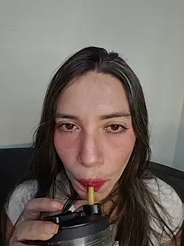 Loveuu-bae - dildo play & squirt <3
