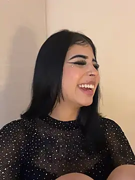-Brittanny - NAKED AND TWERK