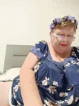 Lena_Gaby - Show boobs and pussy