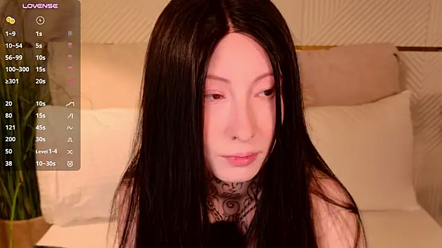 Roxy_morrison_x - pinch nips