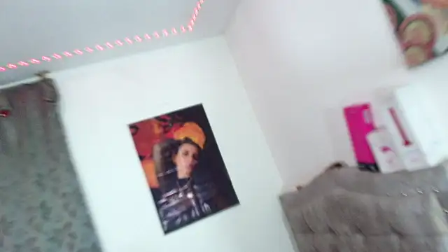 Ninadesire1102 - I suck your cock with a lot of saliva 😈