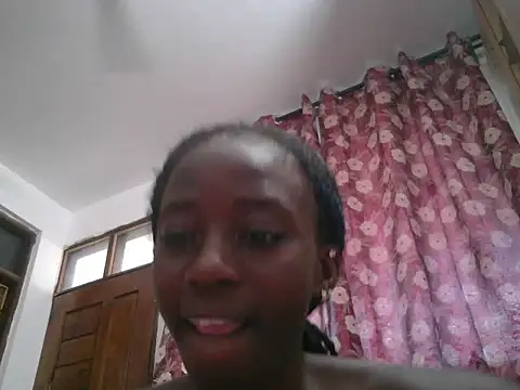 Darkpretty23 - sexy big nipples for yu daddy