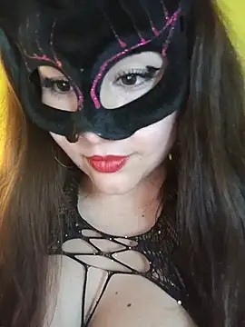 Conejita69n_n - Juego con mis pezones? 🔥