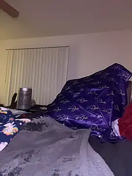 Reecieofficial - Cum Show/Squirt Show