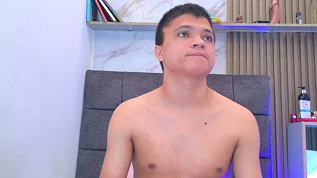 Aly_n_sebas - completely naked