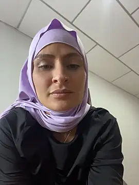 Aisha_k - 2 fingers in the vagina
