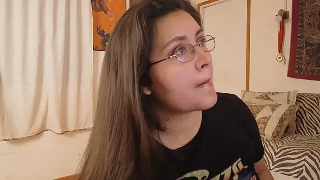 Magdalena71588 - masturbacion con dildo y aceite