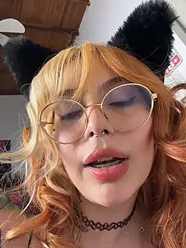 YunoRose_ - Finger in my pussy