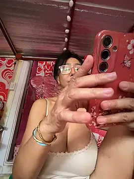 Sweetieme - @playing/fingering pussy nked at balcny