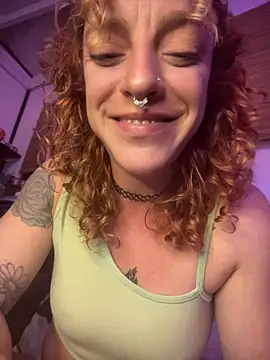 SalyTredelMonte - Finguer pussy play+squirt💦