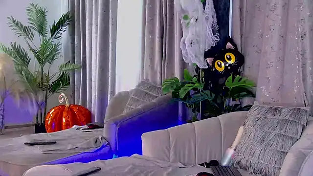 IsabelleEthan - Oil my boobs/ Shinny party !💥🔥
