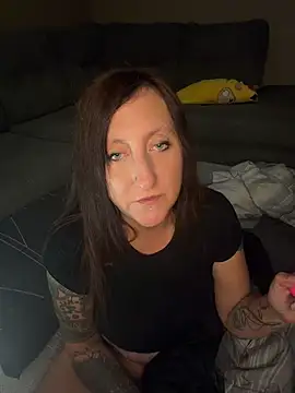 XoTatianaXo - Can I cum with my clothes on?