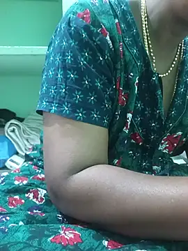 Saro_tamilgirl