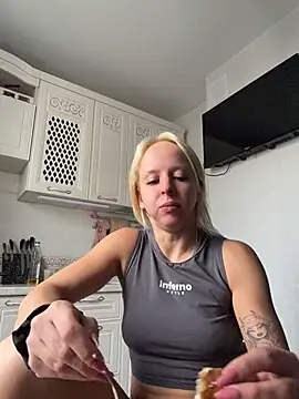 LikaCat - Ride the DILDO 🔥🍑