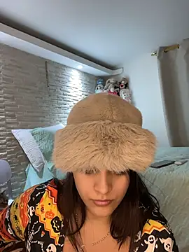 Amellita-33 - Play toy vibe