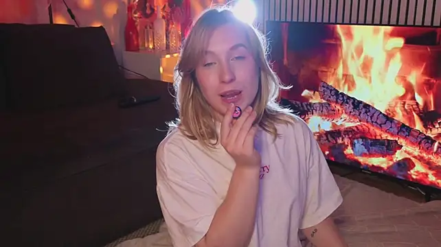 Saint_trisha - rub nipples