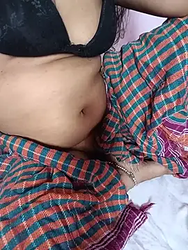Poojasexy71