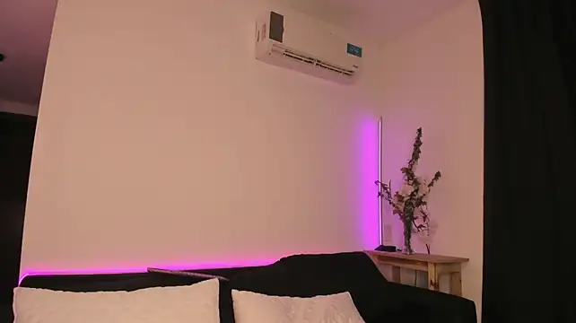 Goldenpussy_1 - Naked with Cntrl 5´ my toys and fuck