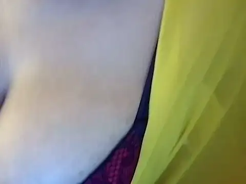 Hey_Daisy - remove bra