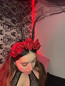 Sarisloves - 🌸Get Naked 🌸