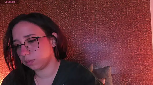 Apartment28 - 💦CUMMMM on her pretty face or mouth💦