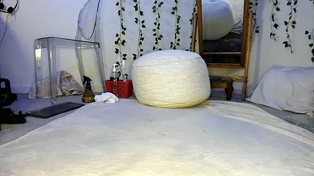Peaches_N_Kreme - Squirt