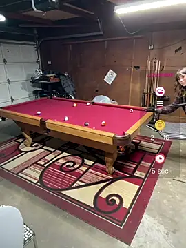 MommyGambit - Puff puff poool 🎱