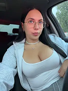 Bunny_Lush - Topless&Rub my nipples
