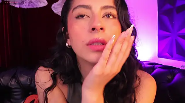 Alyssa_jones - Shake and spank to red ass