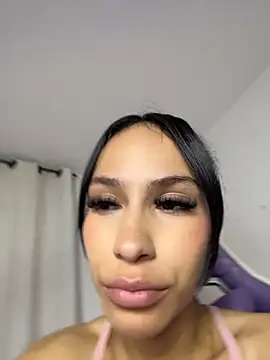 Miaa_love6969 - Spitting Tits