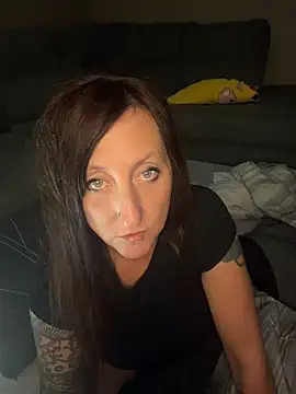 XoTatianaXo - Can I cum with my clothes on?