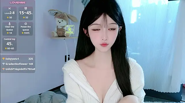 Lulu-789 - 今天降温了，但是我的心是热的